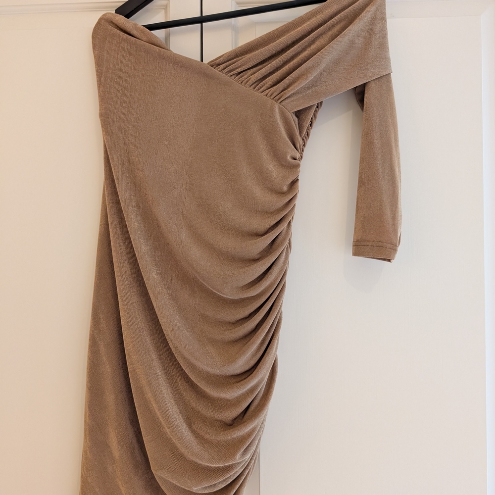 Tan Asymmetrical Ruched One-Shoulder Dress - Picture 3 of 7